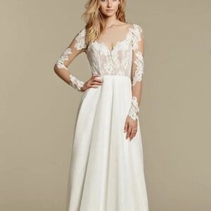 Blush by Hayley Paige Ginger gown size 10 NWT *still sold in stores*